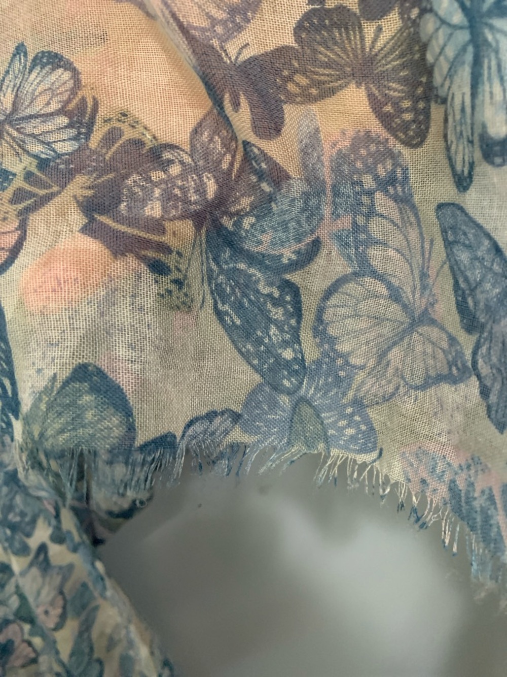 Sheer Floral Kimono butterfly print - Picture 5 of 5